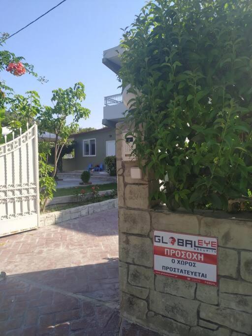 Greek Style Ground Floor Apartment & Pool Ialysos  Dış mekan fotoğraf
