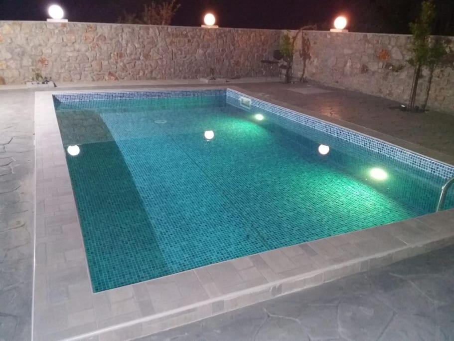Greek Style Ground Floor Apartment & Pool Ialysos  Dış mekan fotoğraf