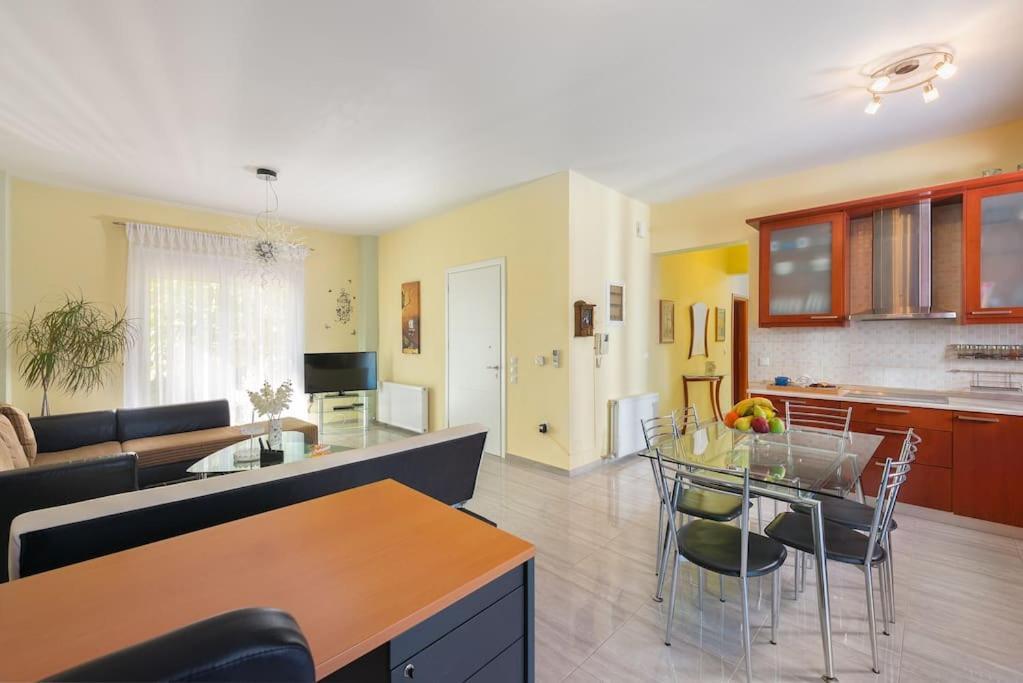 Greek Style Ground Floor Apartment & Pool Ialysos  Dış mekan fotoğraf